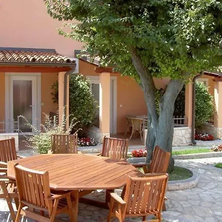 Apartments Funtana Appartement